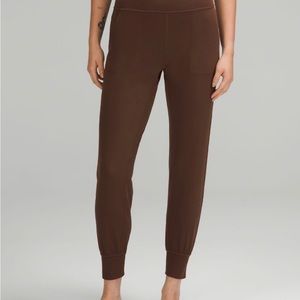 Lulu Align HR Jogger - Java